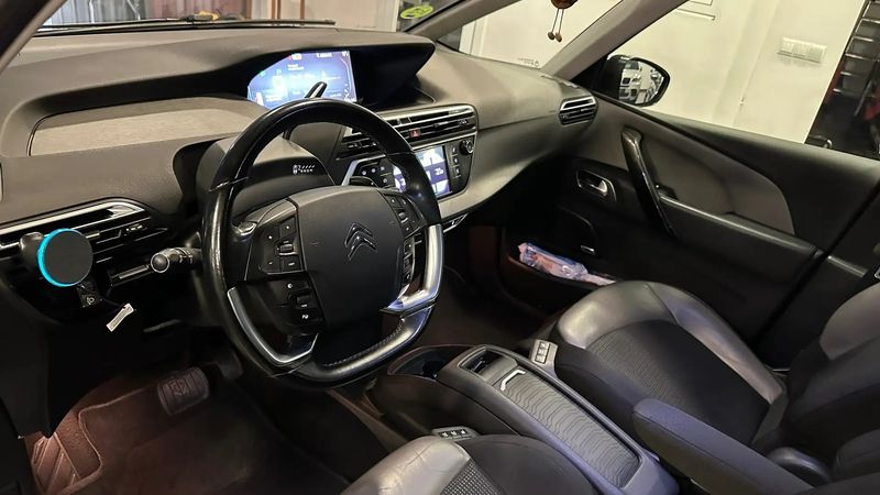 Citroën C4 Grand Picasso • 2016 • 81,000 km 14