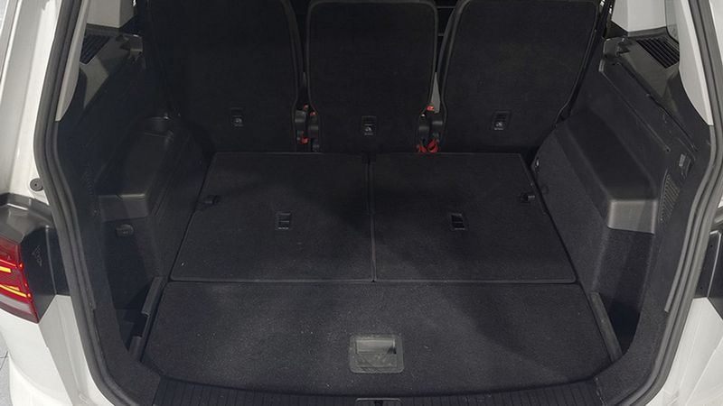 Volkswagen Touran • 2021 • 52,948 km 7