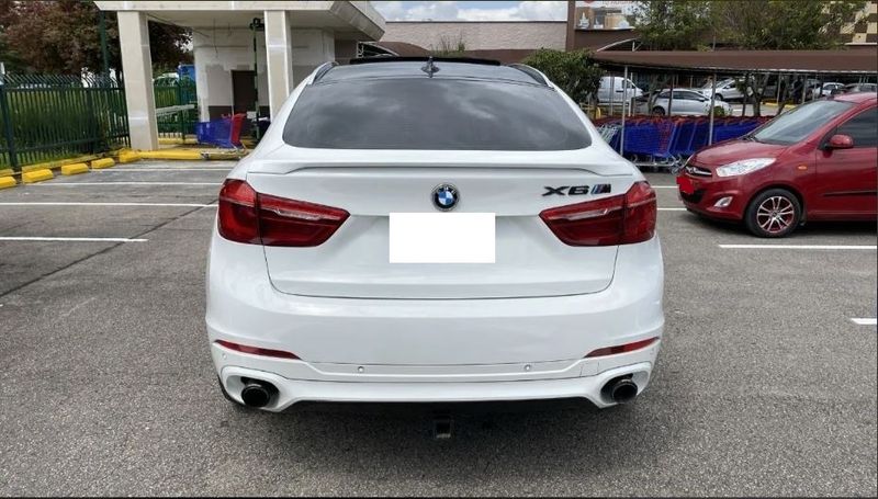 BMW X6 • 2015 • 110,000 km 6