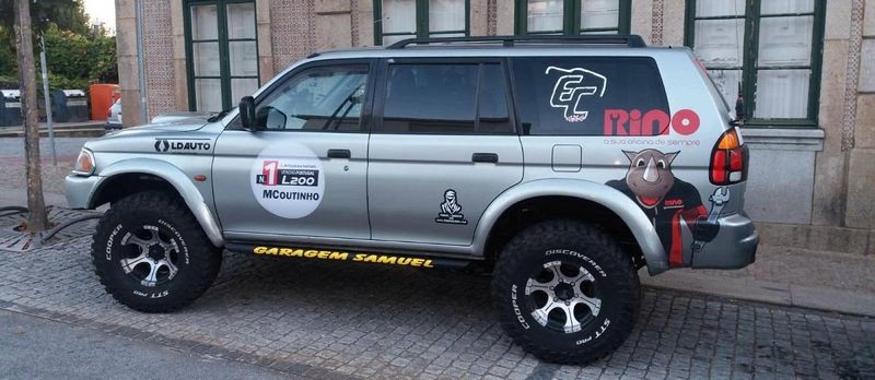 Mitsubishi Pajero • 2000 • 300,000 km 2