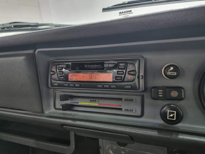 Nissan King Cab • 2004 • 77,000 km 8