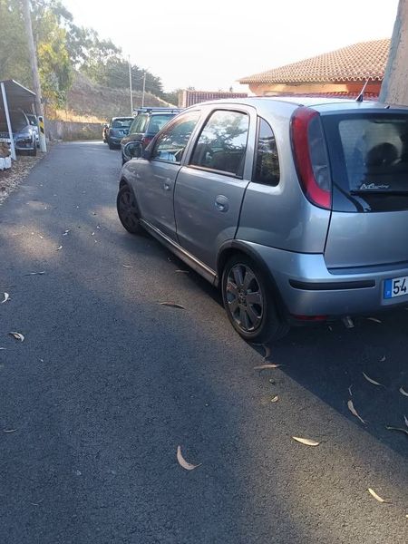 Opel Corsa • 2004 • 190,000 km 3