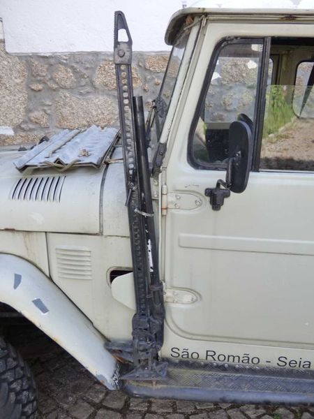 Toyota Land Cruiser • 1980 • 120,000 km 3