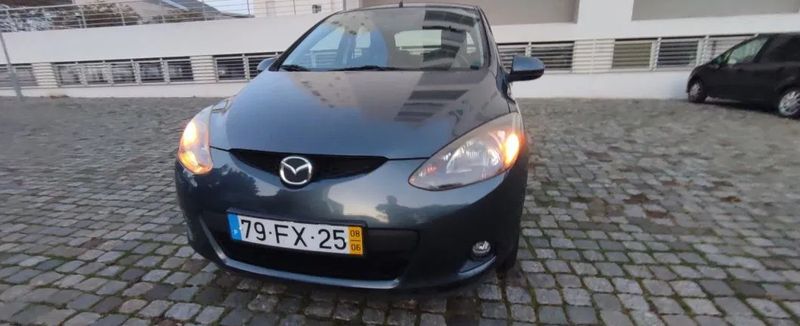 Mazda 2 • 2008 • 182,000 km 1