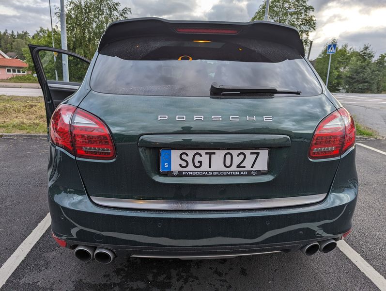 Porsche Cayenne • 2011 • 2,171,190 km 19