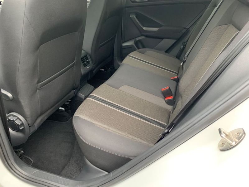 Volkswagen T-Cross • 2018 • 39,500 km 6