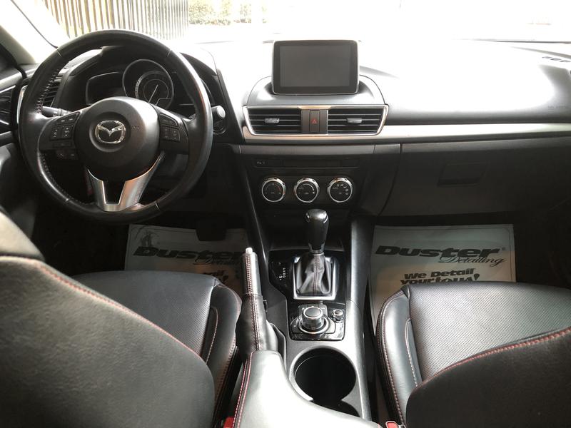 Mazda 3 • 2016 • 51,000 km 3