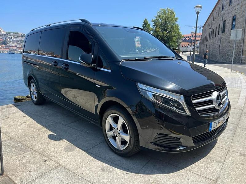 Mercedes-Benz 310 Van • 2015 • 75,000 km 1