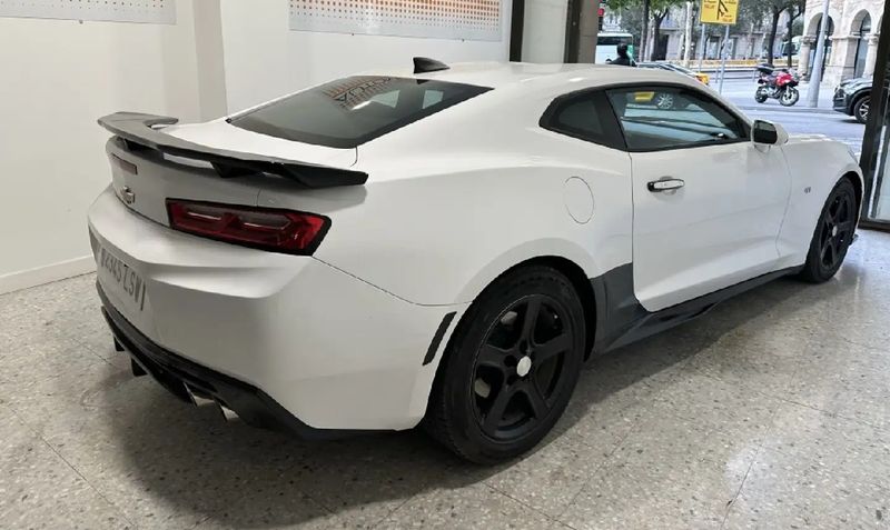 Chevrolet Camaro • 2017 • 32,000 km 9