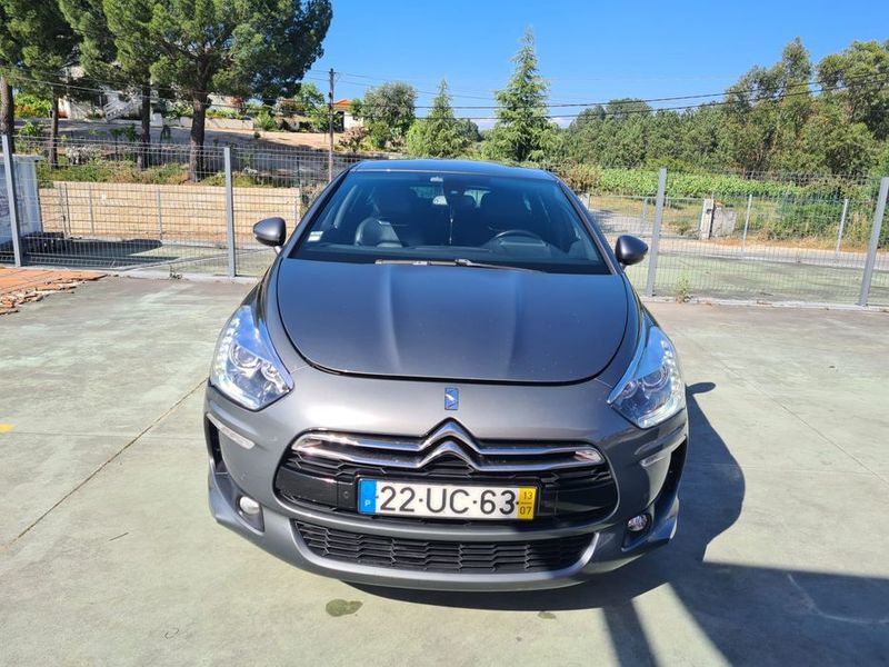 Citroën DS5 • 2013 • 100,000 km 1