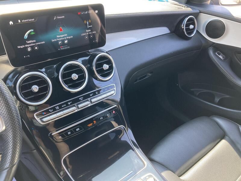 Mercedes-Benz GLC • 2022 • 62,491 km 12