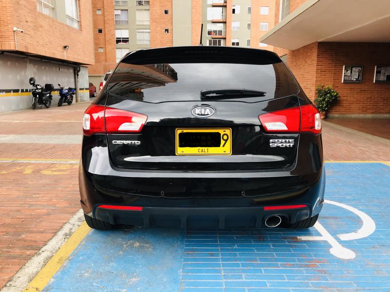 Kia Cerato • 2013 • 111,700 km 10