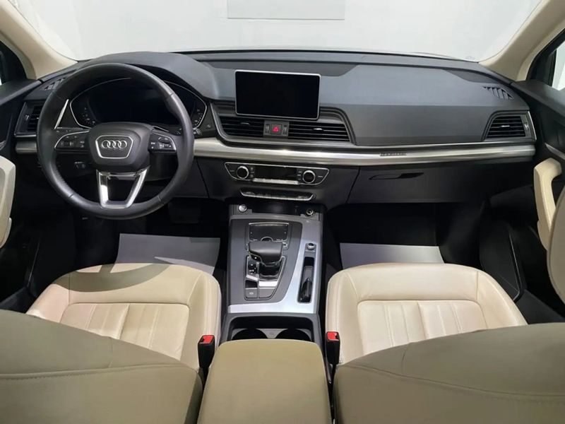 Audi Q5 • 2020 • 69,000 km 4