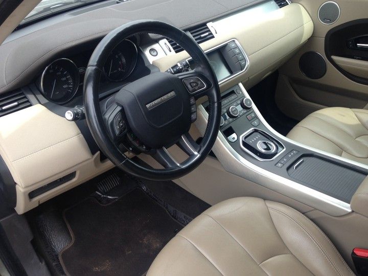 Land Rover Range Rover Velar • 2017 • 54 km 3