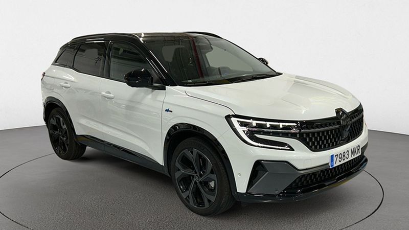 Renault Kadjar • 2023 • 8,240 km 1