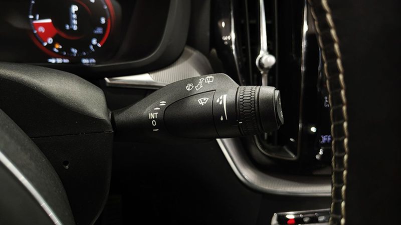 Volvo XC60 • 2018 • 77,477 km 41