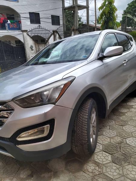 Hyundai Santa Fe Sport • 2016 • 72,381 km 5