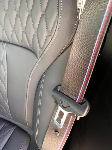 BMW X7 • 2023 • 3,500 km 3