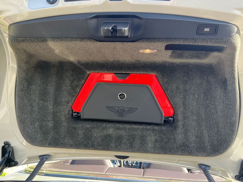 Bentley Continental GTC • 2015 • 39,700 km 3