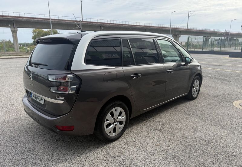 Citroën C4 Grand Picasso • 2017 • 225,000 km 4