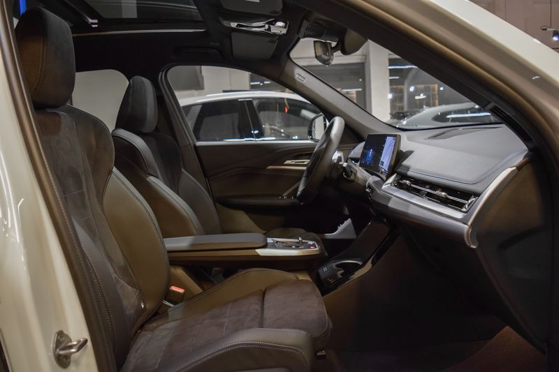 BMW X1 • 2024 • 4,100 km 6