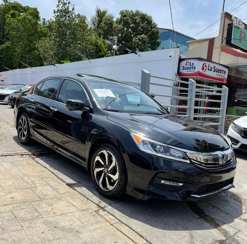 Honda Accord • 2016 • 1 km 6