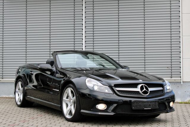 Mercedes-Benz SL • 2008 • 121,223 km 16