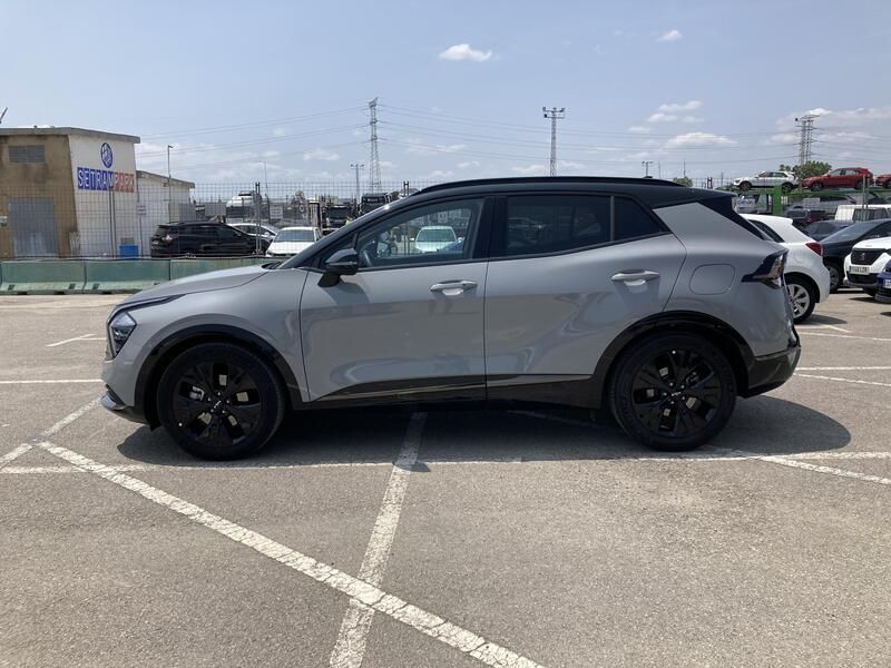 Kia Sportage • 2024 • 4,955 km 2