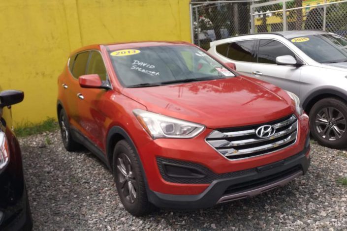 Hyundai Santa Fe • 2013 • 23 km 2