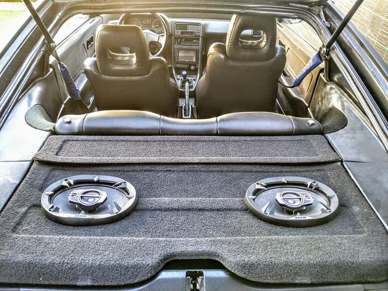 Honda CR-X • 1988 • 60,000 km 4