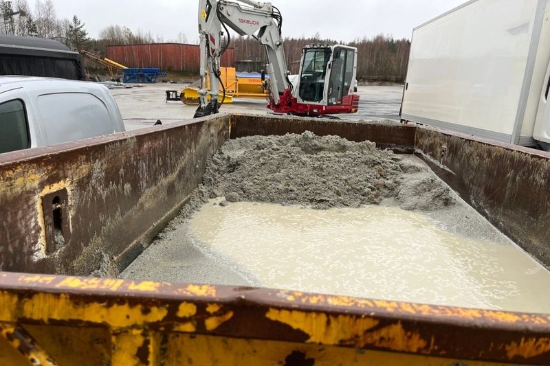 Titan Pelle Takeuchi TB295W • 2018 • 37,727 km 11