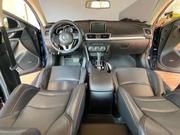 Mazda 3 • 2017 • 52,700 km 2