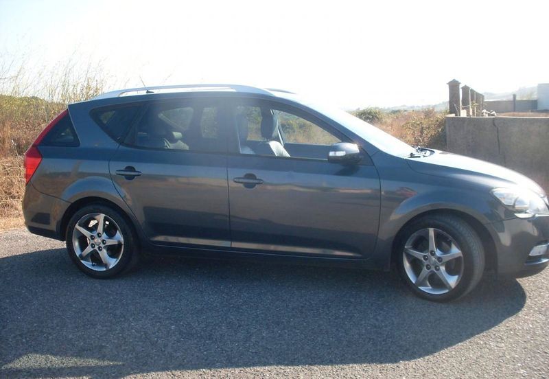 Kia Cee`d • 2009 • 179,999 km 4