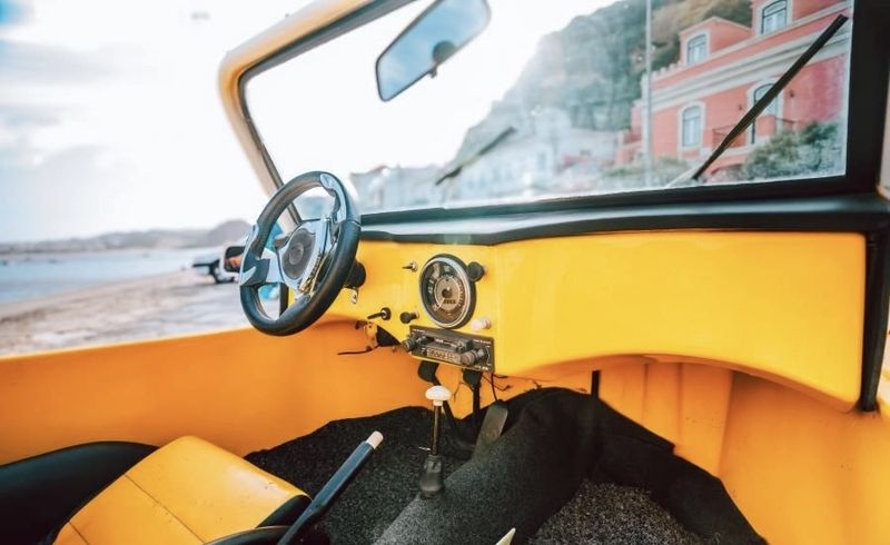 Volkswagen Caddy • 1964 • 17,357 km 3