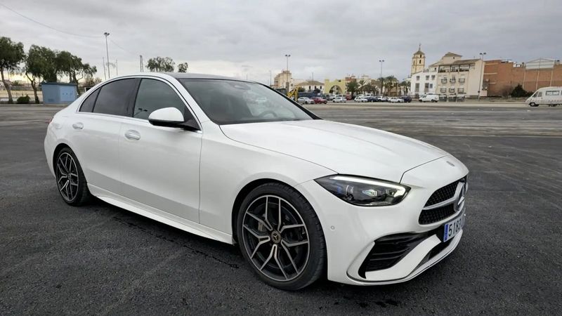 Mercedes-Benz C • 2022 • 16,000 km 10