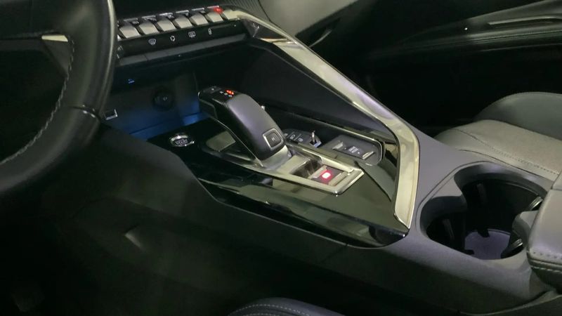 Peugeot 5008 • 2021 • 116 km 8