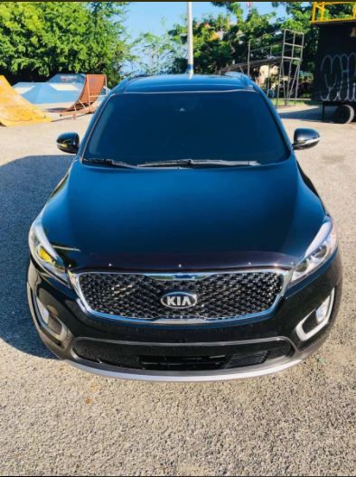 Kia Sorento • 2017 • 90,000 km 3
