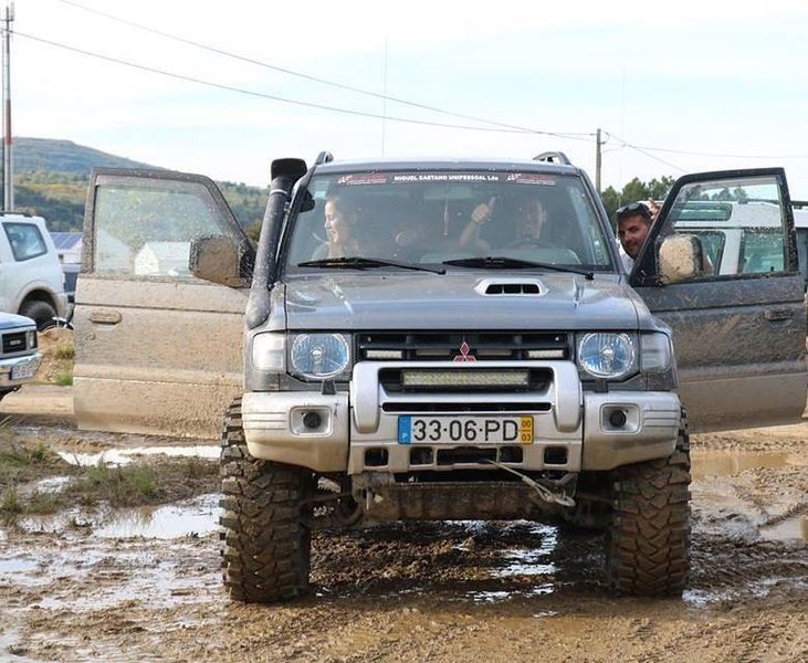Mitsubishi Pajero • 2000 • 169,999 km 1