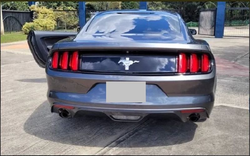 Ford Mustang • 2015 • 93,000 km 3