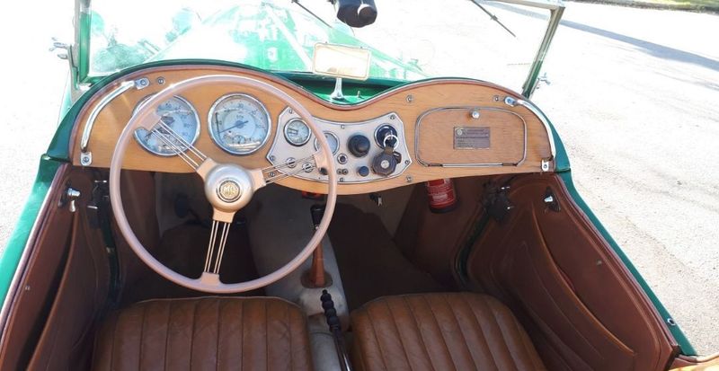 Cadillac ATS Coupe • 1953 • 67,000 km 5