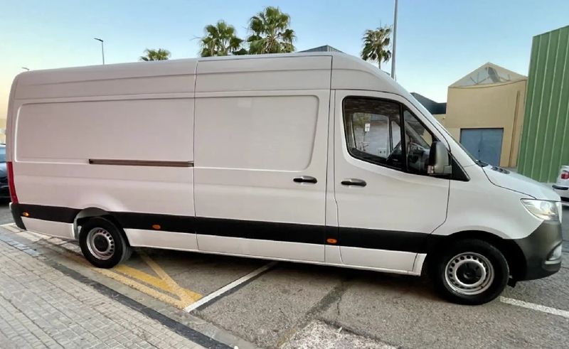 Mercedes-Benz Sprinter • 2019 • 82,200 km 11