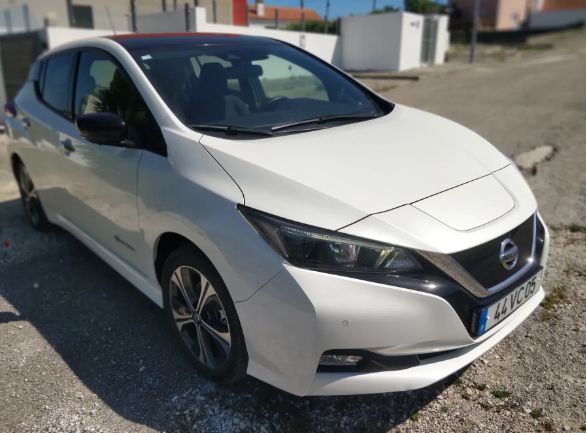 Nissan Leaf • 2018 • 106,000 km 1