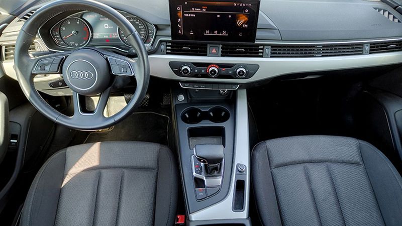 Audi A4 Avant • 2019 • 43,190 km 5