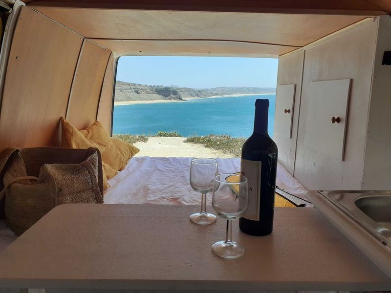 Volkswagen T4 • 1983 • 200,000 km 4