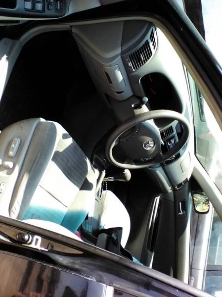 Toyota Camry • 2005 • 136,437 km 3