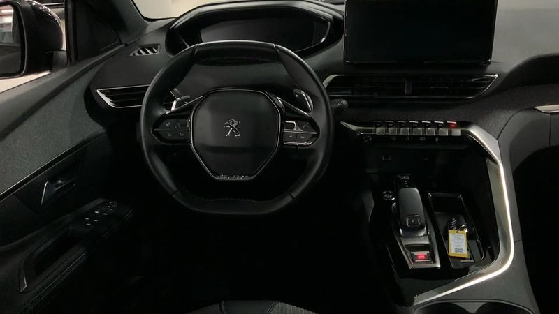 Peugeot 5008 • 2023 • 20,900 km 15