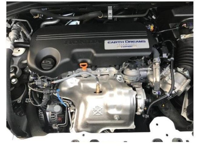 Honda CR-V • 2017 • 121,000 km 7