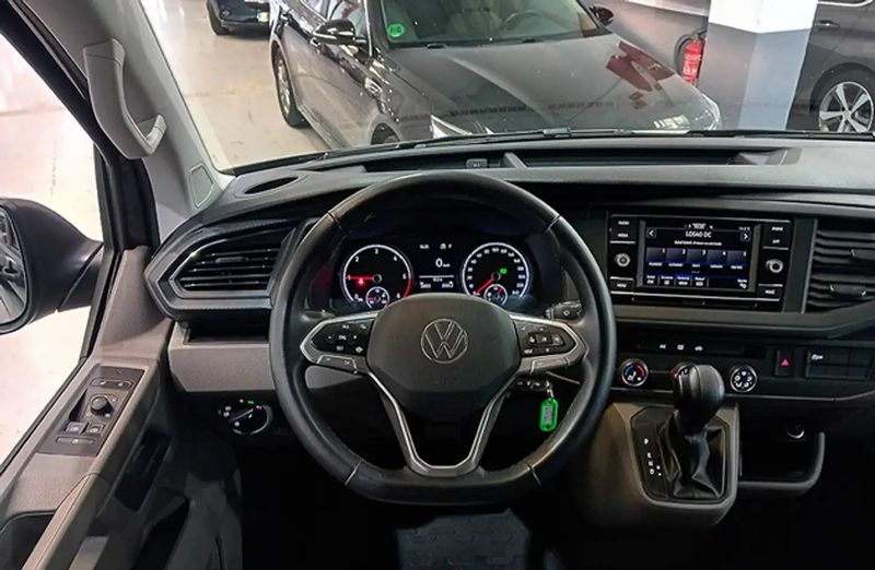 Volkswagen California • 2021 • 30,691 km 13