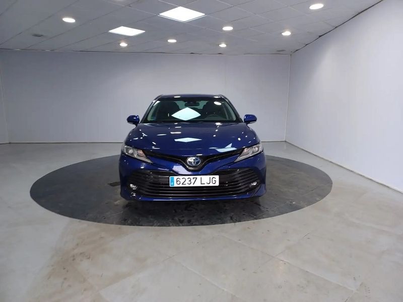 Toyota Camry • 2020 • 44,000 km 2