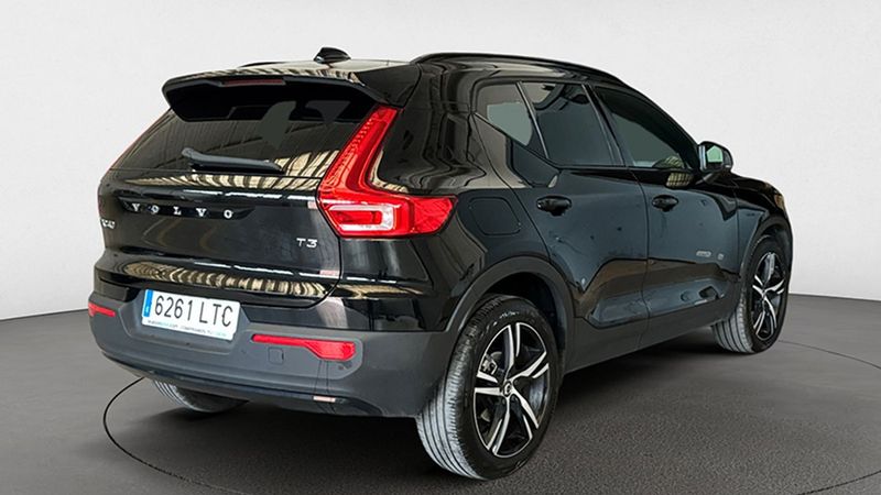 Volvo XC40 • 2021 • 60,487 km 3